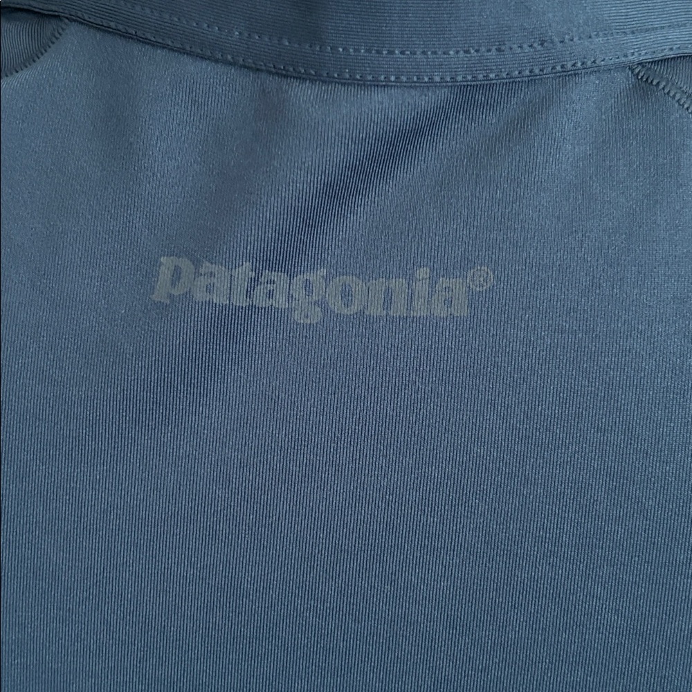 Patagonia Capilene Silkweight Stretch T-Shirt, Medium - Picture 3 of 4